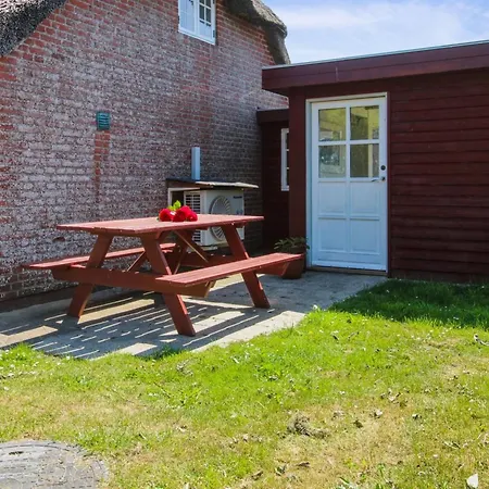 Сasa de vacaciones Saarah - 25km From The Sea By Interhome *